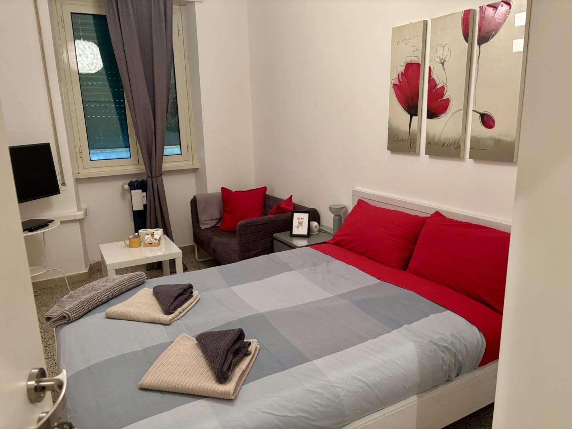 Mama Rooms And Apartment Roma Exterior foto